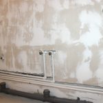 Можно ли штробить несущие стены